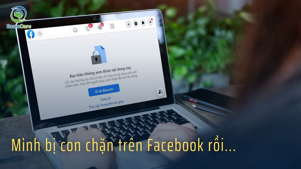 Mình bị con chặn trên facebook rồi!