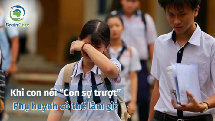 Phụ huynh nên làm gì khi con than “Con sợ thi trượt”?